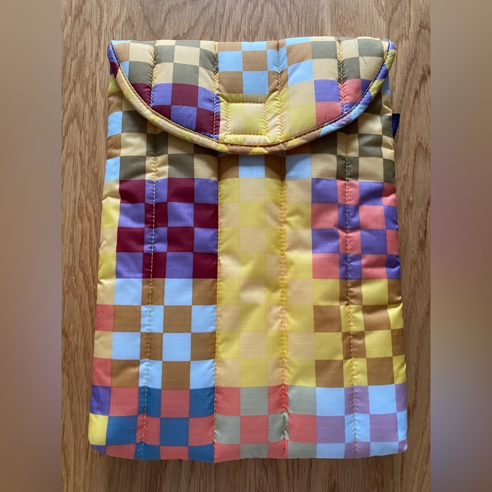 Baggu laptop case